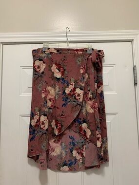 FREE Arabella Floral Wrap Midi Skirt - Dusty Rose